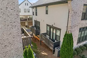 3933 Danube Ln, Atlanta, GA 30339 - Photo 32