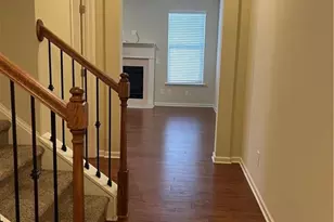 3512 Castleberry Village Cir, Cumming, GA 30040 - Photo 4