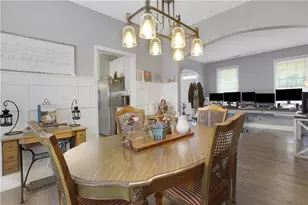 227 Elmbrook Ln, Canton, GA 30114 - Photo 10