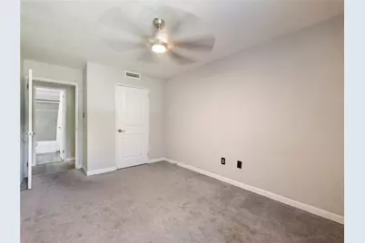2965 Pharr Court South NW #102, Atlanta, GA 30305 - Photo 12