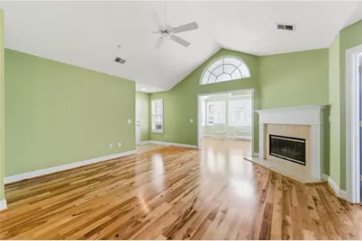 945 Burnt Hickory Circle NW #8, Marietta, GA 30064 - Photo 6