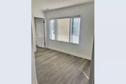 494 W Crogan Street, Lawrenceville, GA 30046 - Photo 8