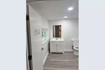 494 W Crogan Street, Lawrenceville, GA 30046 - Photo 6