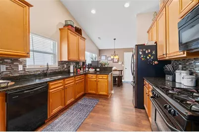 4458 Spring Mtn Lane, Powder Springs, GA 30127 - Photo 8