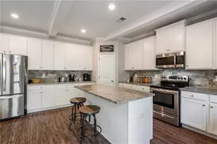 19 Four Feathers Ln NE, Rydal, GA 30171 - Photo 8