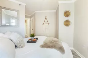 795 Hammond Dr, Atlanta, GA 30328 - Photo 14