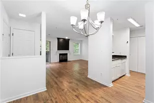 628 Ridge Creek Dr, Clarkston, GA 30021 - Photo 2