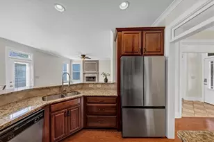 88 Camden Village Dr, Newnan, GA 30265 - Photo 12