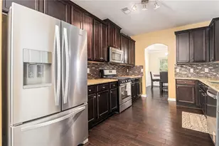 4056 Ironwood Dr, Atlanta, GA 30349 - Photo 8