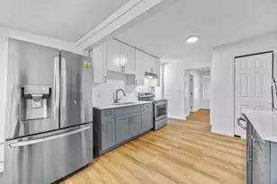 1339 Lyle Ave, Atlanta, GA 30344 - Photo 6