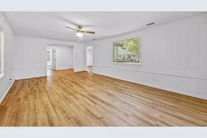 1339 Lyle Avenue, Atlanta, GA 30344 - Photo 4