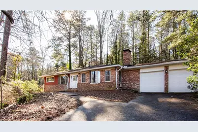1460 Loch Lomond Trail SW, Atlanta, GA 30331 - Photo 2