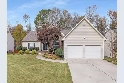 1655 Brisbane Drive, Dacula, GA 30019 - Photo 2