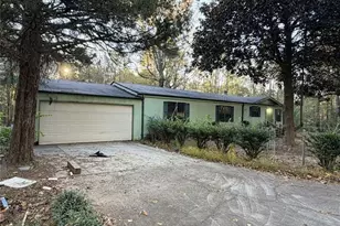 79 Holly Ln, Griffin, GA 30223 - Photo 2