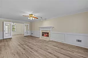 1935 Shrader Ct, Lawrenceville, GA 30044 - Photo 4