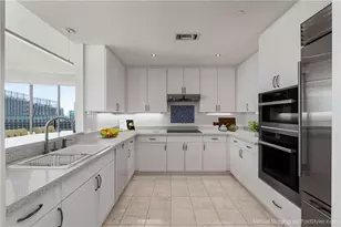 700 Park Regency Pl NE, Atlanta, GA 30326 - Photo 2