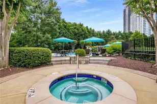 700 Park Regency Pl NE, Atlanta, GA 30326 - Photo 54