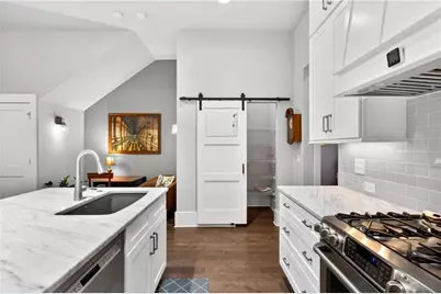 208 Sessions Street, Woodstock, GA 30188 - Photo 18