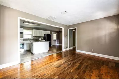 2833 Cardo Drive NW, Atlanta, GA 30318 - Photo 6