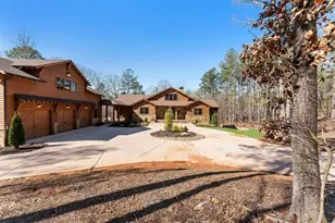 975 Blalock Lakes Dr, Newnan, GA 30263 - Photo 4