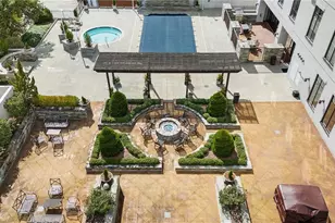 2233 Peachtree Rd NE, Atlanta, GA 30309 - Photo 92