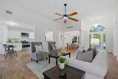 2515 Churchill Downs, Cumming, GA 30041 - Photo 2