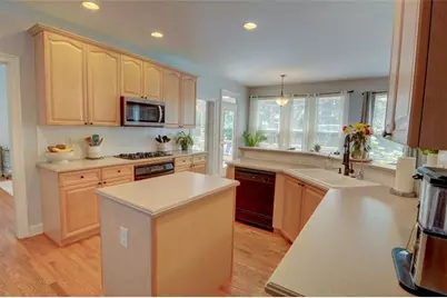 5355 Spalding Bridge Court, Peachtree Corners, GA 30092 - Photo 10