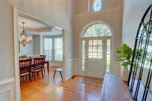 5355 Spalding Bridge Ct, Peachtree Corners, GA 30092 - Photo 2