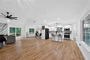 1437 Stoneleigh Hill Rd, Lithonia, GA 30058 - Photo 20