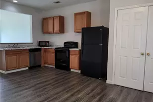 4694 Ernest Dr, Forest Park, GA 30297 - Photo 6