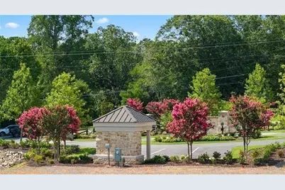 330 Lakeshore Road, Milton, GA 30004 - Photo 10