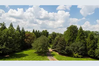 2100 West Wesley Road, Atlanta, GA 30327 - Photo 42