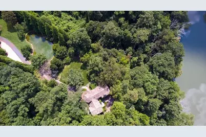 2100 West Wesley Road, Atlanta, GA 30327 - Photo 48