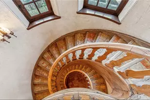 2100 West Wesley Rd, Atlanta, GA 30327 - Photo 16