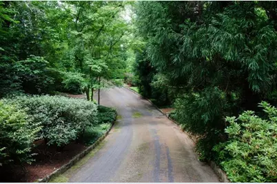 2100 West Wesley Road, Atlanta, GA 30327 - Photo 4