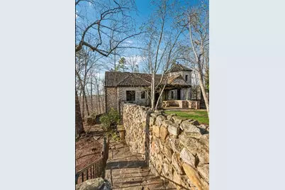 2100 West Wesley Road, Atlanta, GA 30327 - Photo 42