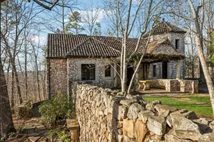 2100 West Wesley Rd, Atlanta, GA 30327 - Photo 42