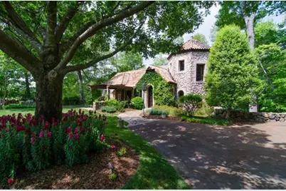 2100 West Wesley Road, Atlanta, GA 30327 - Photo 16