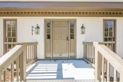 997 Carlisle Road, Stone Mountain, GA 30083 - Photo 6