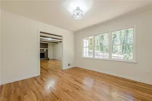 997 Carlisle Rd, Stone Mountain, GA 30083 - Photo 22