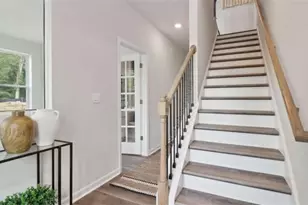 218 College Circle, Hapeville, GA 30354 - Photo 18