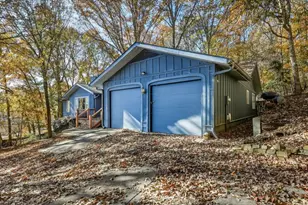 4020 Sundown Dr, Gainesville, GA 30506 - Photo 4