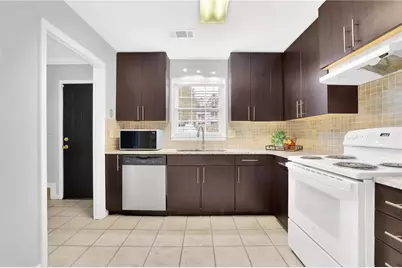 138 Sterling Court, Alpharetta, GA 30004 - Photo 2