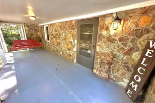 1247 Wooten Dr, Canton, GA 30114 - Photo 2