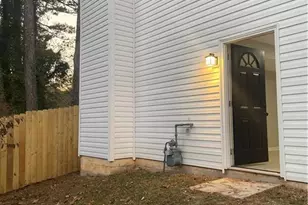 6929 Apache Ln, Riverdale, GA 30274 - Photo 16