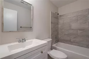 1364 W Prospect Dr, Lawrenceville, GA 30043 - Photo 14