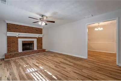 1364 W Prospect Drive, Lawrenceville, GA 30043 - Photo 4
