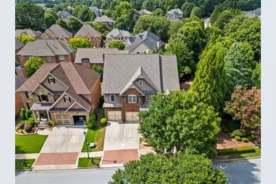 2061 Vicarage Lane, Snellville, GA 30078 - Photo 2