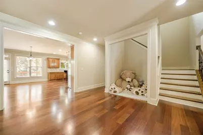 2061 Vicarage Lane, Snellville, GA 30078 - Photo 16