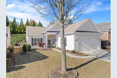 5944 Bellflower Way, Hoschton, GA 30548 - Photo 2